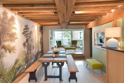 Honfleur House | La Maison de Pierre et Valérie St Leonard Honfleur