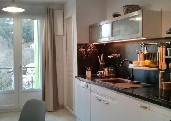 Montdardier Apartment | La maison des créatifs