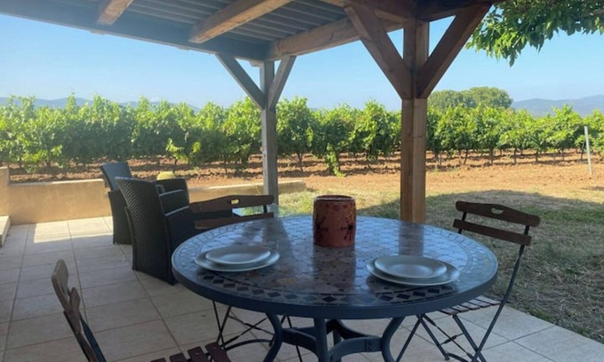 Pierrefeu-du-Var House | La Maison des Vignes