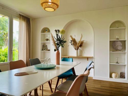 Foucarville House | La Maison du Bonheur Cozy family refuge near Utah