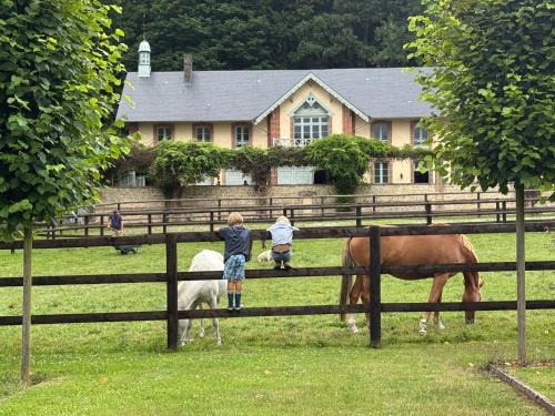 Pierrefitte-en-Auge House | La Maison du Cavalier, Chateau de lAvenue