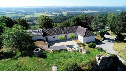 Fontain House | La Maison du Fort de Fontain Villa Mac Mahon vue superbe Montagnes du Jura