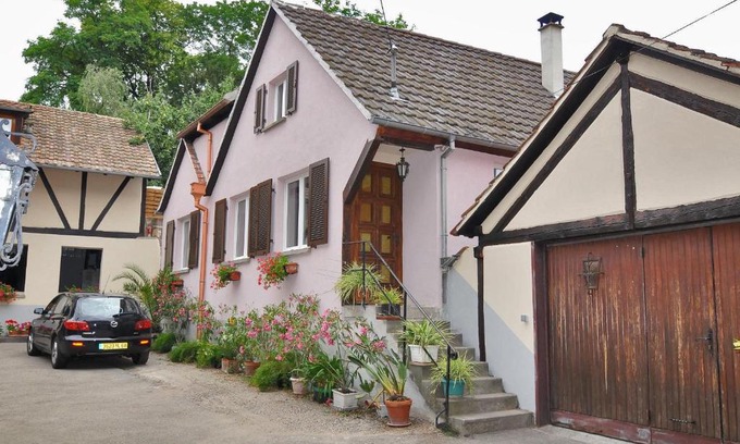 Ingersheim House | LA MAISON FLEURIE Gîtes du Florimont