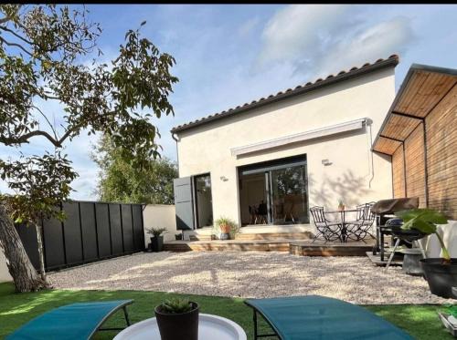 Canaules-et-Argentieres House | "La maisonnette"Au calme et sans vis à vis classé 3 etoiles