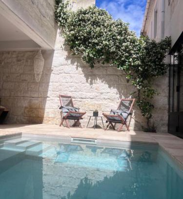Aigues-Mortes Medieval City House | La Maison Perrin