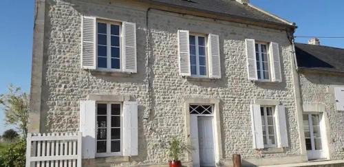 Blay House | La Maison Poésie