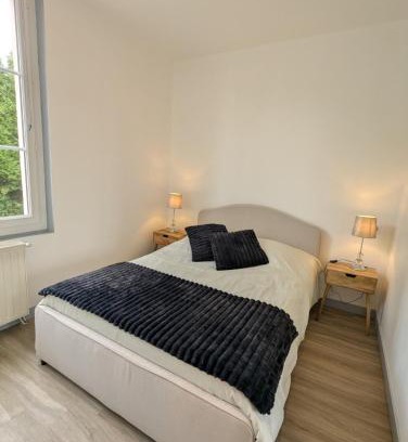Ouilly-le-Vicomte Apartment | La maison rose