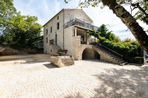 Rosieres House | La Maison Roussel