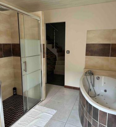 Baix Apartment | La Maison Villageoise