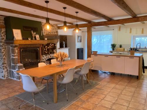 Auzelles House | La maisonnée Auvergnate