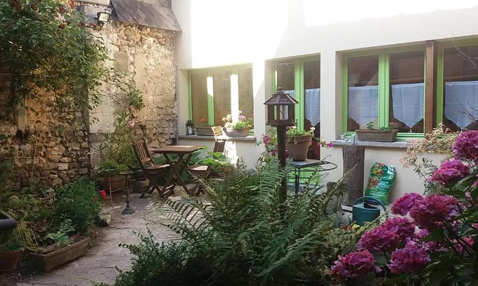 Les Andelys Apartment | La maisonnette