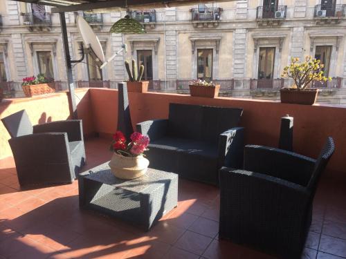 Catania City Centre Apartment | La Mansarda-roof