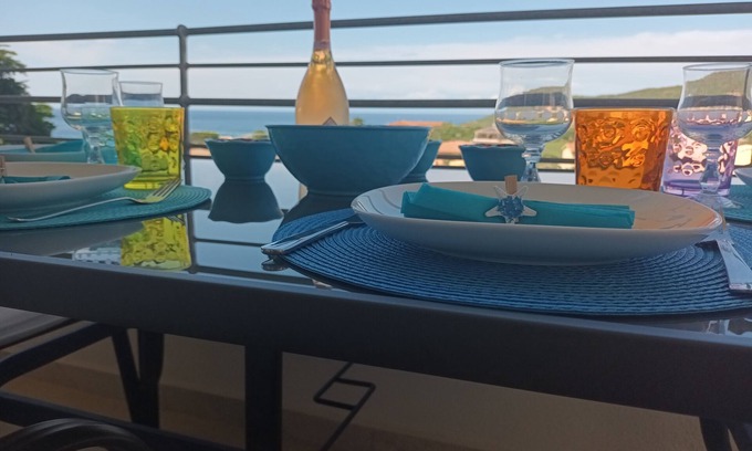 Lu Bagnu Apartment | La Maris, Appartement Cosy, vue sur mer