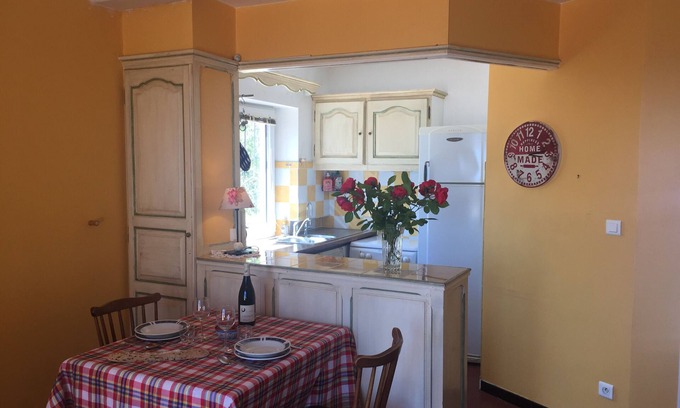 Grasse Apartment | La Marjolaine - Beautiful 3 rooms with terrace facing South