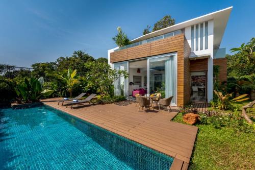 Vagator Villa | La Maroma 3 BHK Splendid Villas in Anjuna - Pvt Pool- Garden & Caretaker