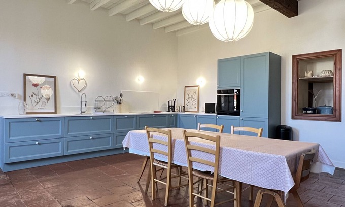 Tournefeuille Ski Chalet | La Marquise – Family Villa - Pool & Garden