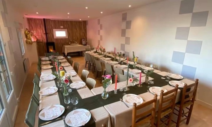Sommervieu House | La Marquise - Sleeps 15 - Spa - Attached leisure park - Near the sea