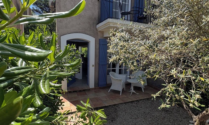 Cote d'Azur- French Riviera House | La Mignonne - small cozy charming cottage