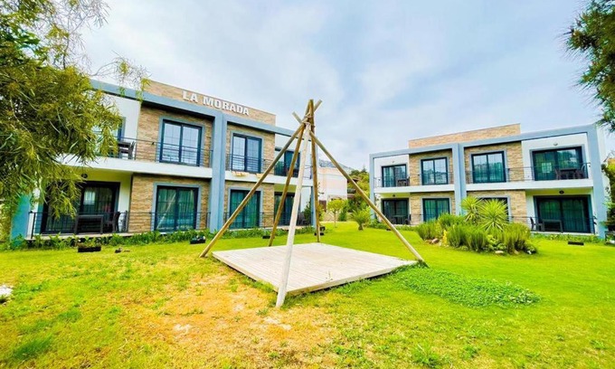 Gundogan House | La Morada Suites