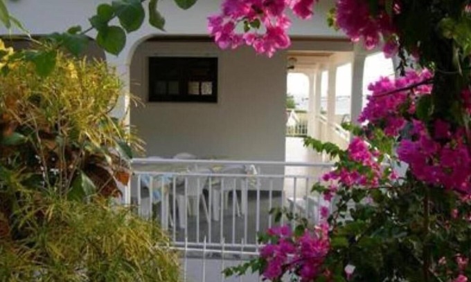Les Anses-d'Arlets Villa | "La Maison Fleurie" A GREAT PLACE FOR CONVIVIALITY.CLim, WIFI' SEA VIEW