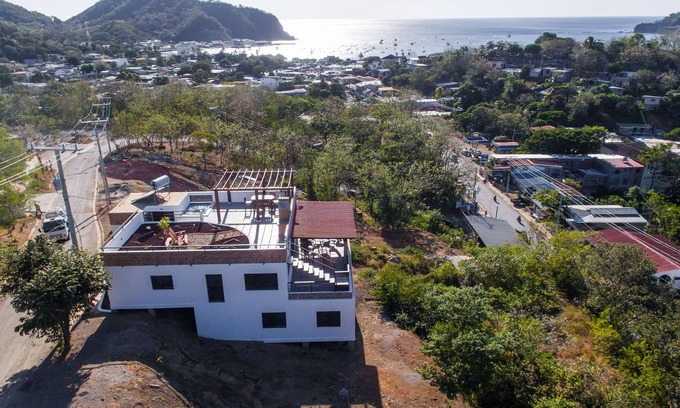 San Juan del Sur House | La Niña, new downtown luxury house in San Juan del Sur, spectacular view !