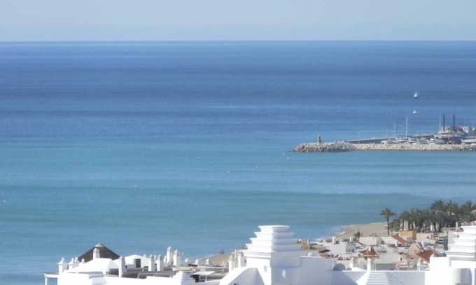 Torremolinos City Centre Apartment | La Nogalera' Complex Torremolinos Apartment with stunning view, WIFI Sat TV