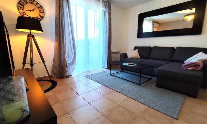 Toulouse North Apartment | La Noria - Aucamville | Comfort, Secure Parking & Easy Access in Toulouse