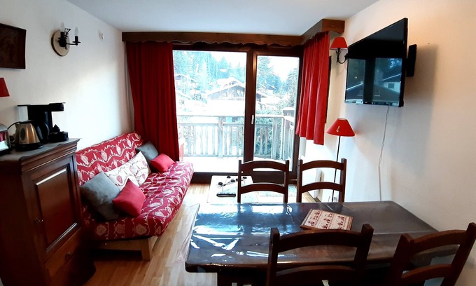 Villarodin-Bourget Apartment | La Norma Balcons Vanoise 2* 38m2 apartment 300m from slopes and lifts.