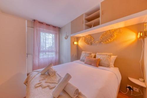 Petit Nanterre Apartment | La pépite bleue de Nanterre