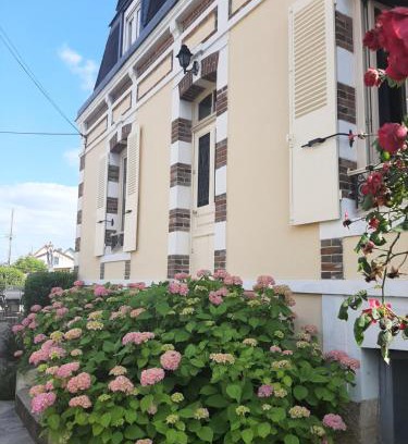 Auxerre House | La p'tite bourgeoise Auxerroise, demeure de charme.
