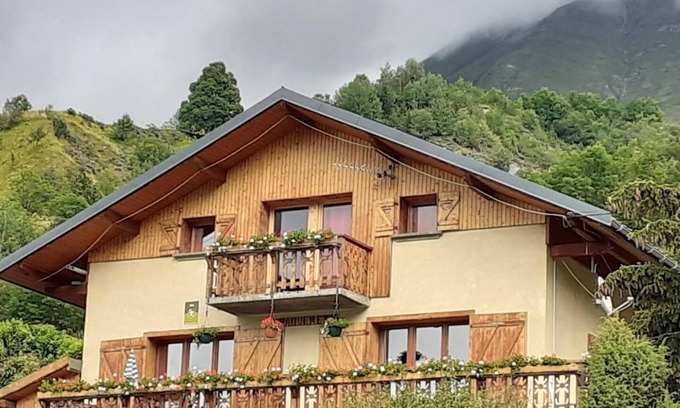 Albiez-Montrond House | LA PAQUERETTE - ALBIEZ MONTROND