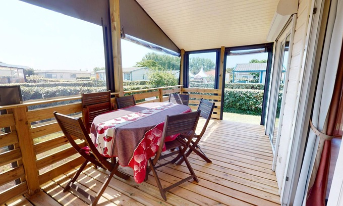 Brem Sur Mer House | La Parenthèse Marine