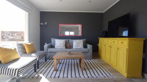 Claromeco House | La Pascuala