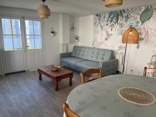 Saint-Georges-sur-Cher House | LA PAUSE