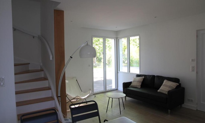 Saint-Nazaire Villa | La petite chaumine