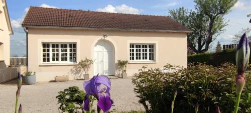 Givry House | La Petite Maison