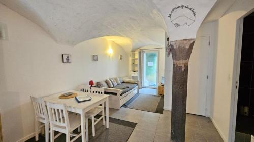Saint-Ours Apartment | La Petite Ourse #Terrasse#Vulcania