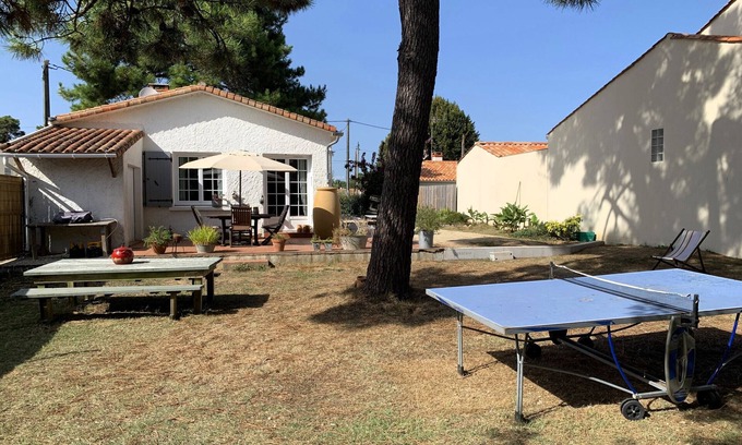 Jard-sur-Mer House | La Petite Prairie 400m from the beach