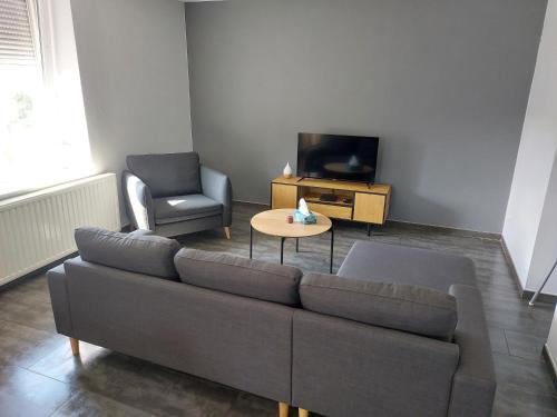 La Petite-Raon House | La Petite-Raon - Appartement complet - Quartier calme