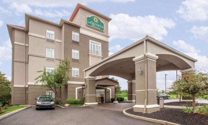 Florence Hotel | La Quinta by Wyndham Cincinnati Airport Florence
