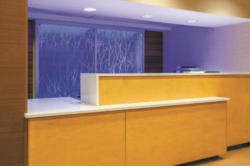 Lakeview Hotel | La Quinta by Wyndham Manassas Battlefield