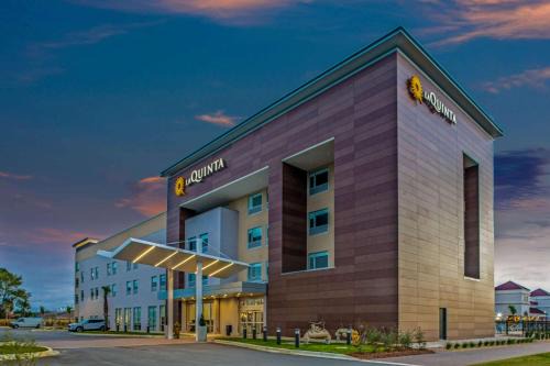 Miramar Beach Hotel | La Quinta Inn & Suites by Wyndham Miramar Beach-Destin