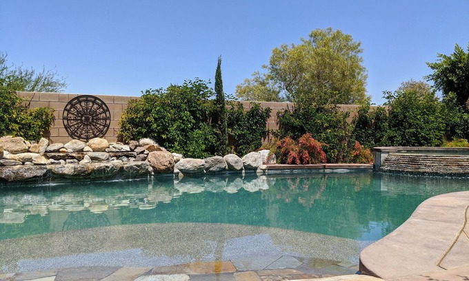 La Quinta House | La Quinta, Privacy and a Huge Pool