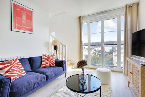 Viroflay Apartment | La Résidence Alpha Viroflay 302 - Duplex 2 chambres - 5 pers