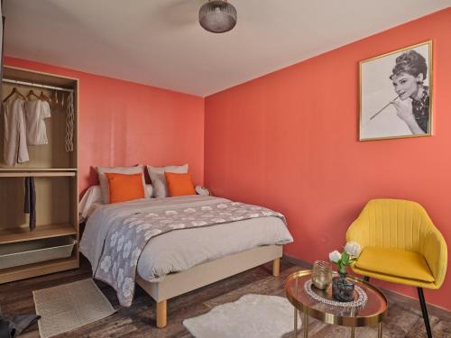 Saint-Philbert-de-Grand-Lieu House | La Résidence AKWABA