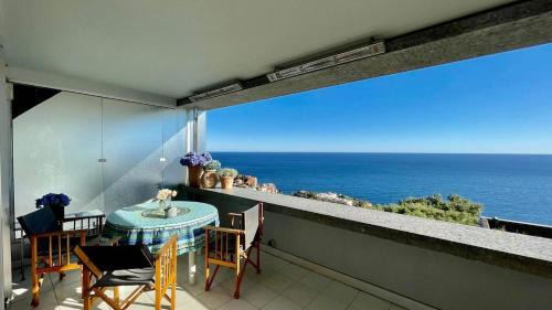 Cap d'Ail Apartment | LA RESIDENCE COSTA PLANA, Appt 204, VUE SUR LA MER