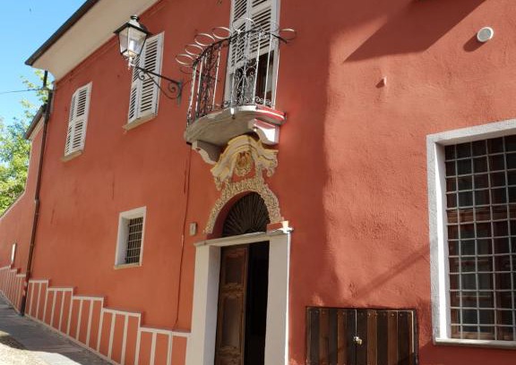 Costigliole d'Asti Apartment | La Rocca di Efisio