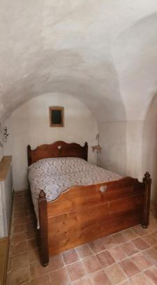 Rochemaure House | La roche
