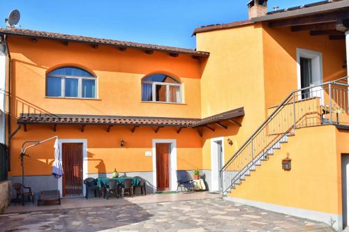 Villafranca dʼAsti House | La Rondinella