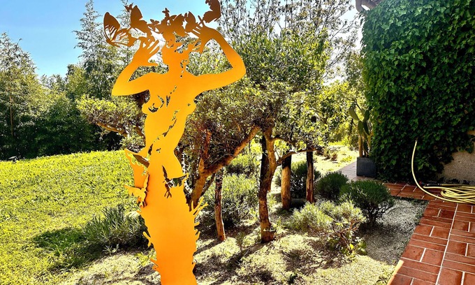 Tourrettes-sur-Loup Villa | La Room Gallery